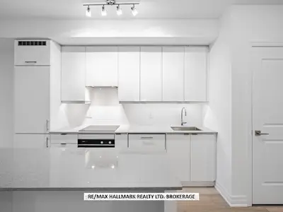 36 Elm Drive W 1405, Mississauga, On L5b 0n3