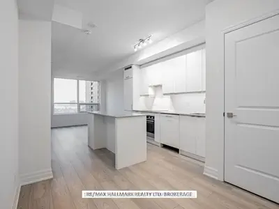 36 Elm Drive W 1405, Mississauga, On L5b 0n3