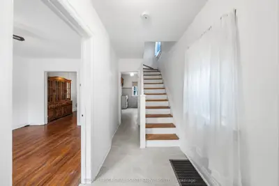 616 Old Weston Road, Toronto, On M6n 3b3
