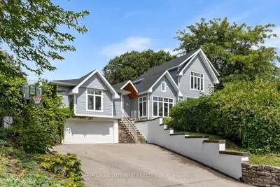 293 North Shore Boulevard E, Burlington, On L7t 1w8