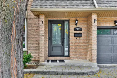 2467 Grindstone Court, Mississauga, On L5l 3k8