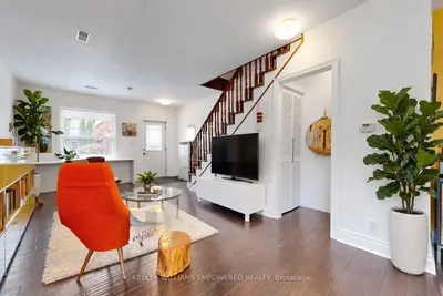 274 Wallace Avenue, Toronto, On M6p 3m9