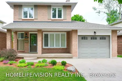 229 Village Wood Road, Oakville, On L6l 5s6