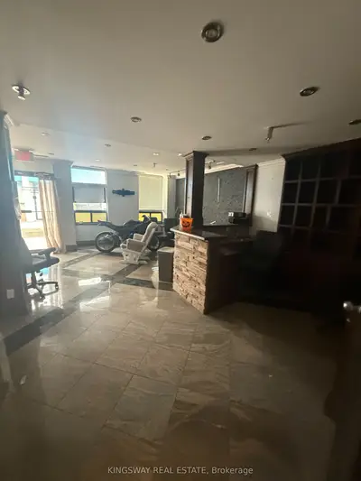 6033 Shawson Drive 24, Mississauga, On L5t 1h8