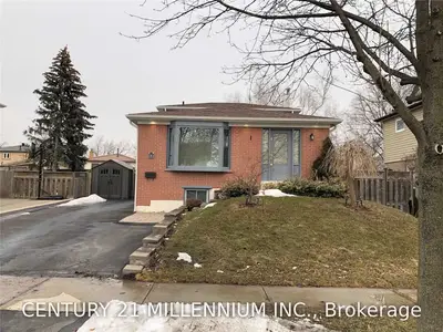 8 Sutherland Avenue, Brampton, On L6v 2h4