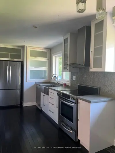 384 Ashbury Road, Oakville, On L6k 2m7