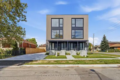 276 Lanor Avenue 2, Toronto, On M8w 2p9