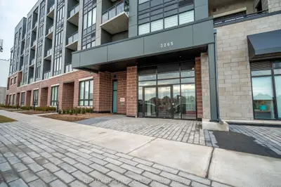 3265 Carding Mill Trail 112, Oakville, On L6m 5p7