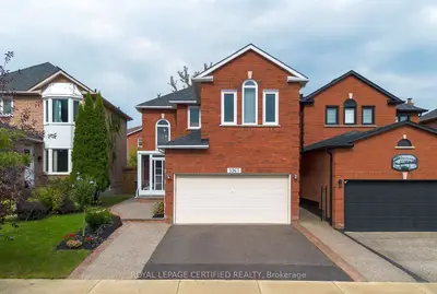 5967 Cherrywood Place, Mississauga, On L5m 4z6