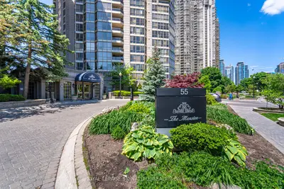 55 Kingsbridge Garden Circle 2310, Mississauga, On L5r 1y1