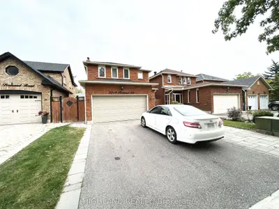 3319 Bertrand Road, Mississauga, On L5l 4g2