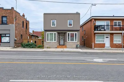 203 Islington Avenue Main, Toronto, On M8v 3b8