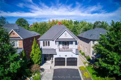 2241 Adirondak Trail, Oakville, On L6m 4w4
