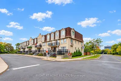 55 George Appleton Way 2095, Toronto, On M3m 0a2