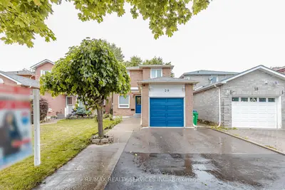 20 Murdoch Drive, Brampton, On L6x 3y2