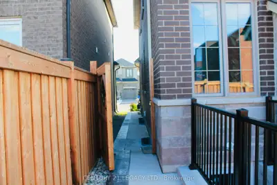 1267 Kovachik Boulevard, Milton, On L9e 1w7