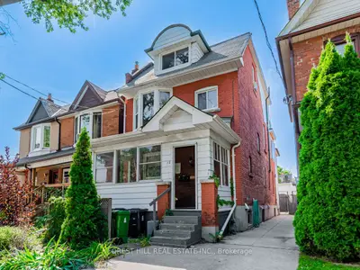 12 Salem Avenue 3, Toronto, On M6h 3c1
