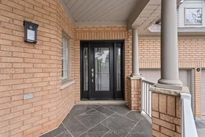 30 Orchard Park Gate, Brampton, On L6r 1w5