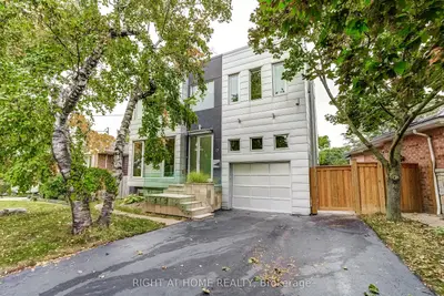 17 Ashfield Drive, Toronto, On M9c 4t4