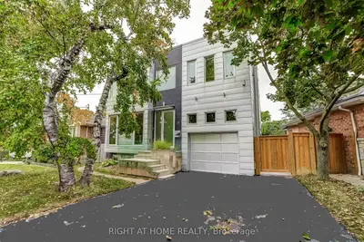 17 Ashfield Drive, Toronto, On M9c 4t4