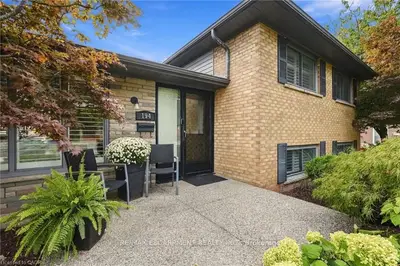 194 Foxbar Road, Burlington, On L7l 2z9