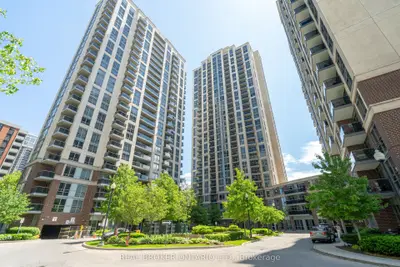 3 Michael Power Place Ph2, Toronto, On M9a 0a2