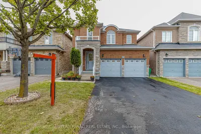 38 Mountland Road, Brampton, On L6p 2a7