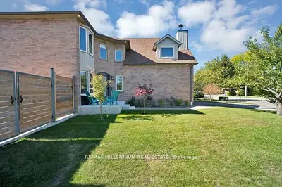 4165 Credit Pointe Drive, Mississauga, On L5m 3k3