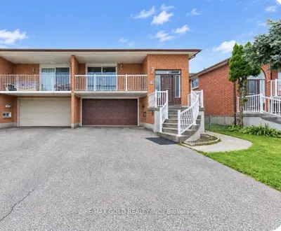 22 Kittiwake Avenue, Toronto, On M9v 4p6