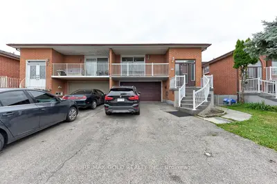 22 Kittiwake Avenue, Toronto, On M9v 4p6