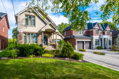 11 Tremont Road, Toronto, On M9b 3x3