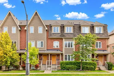 3170 Boxford Crescent 7, Mississauga, On L5m 0x1
