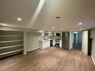 807 Dupont Street B, Toronto, On M6g 1z7