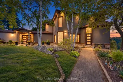 21 Bartley Drive, Caledon, On L7e 0n1