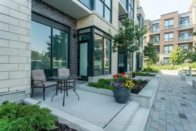 20 Thomas Riley Road 103, Toronto, On M9b 1b3