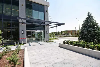 3975 Grand Park Drive 2706, Mississauga, On L5b 0k4