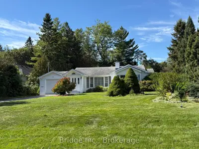 434 Apple Lane, Mississauga, On L5j 2t1