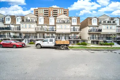 3049 Finch Avenue W 2003, Toronto, On M9m 0a5