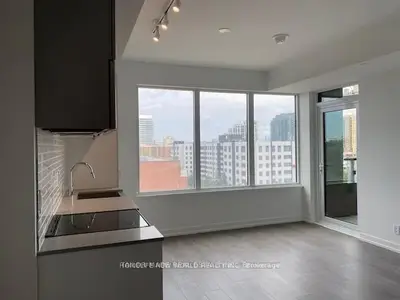 270 Dufferin Street 822, Toronto, On M6k 0h8