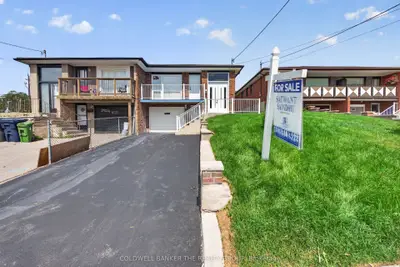 4 Imogene Avenue, Toronto, On M9m 1n6