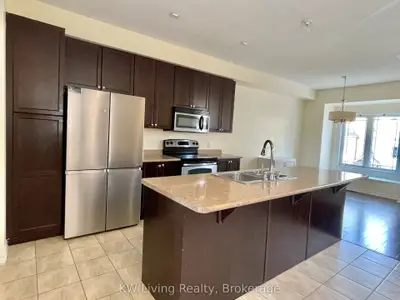 6625 Falconer Drive 10, Mississauga, On L5n 0c7