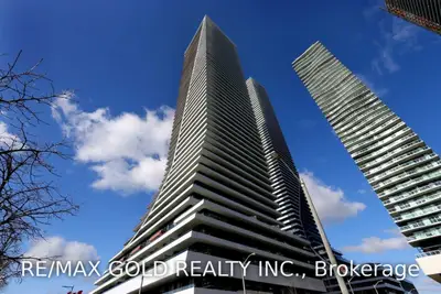 20 Shore Breeze Drive 1802, Toronto, On M8v 1a1