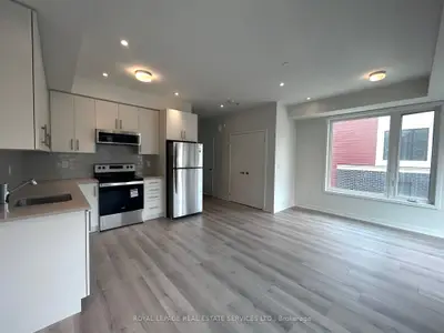 3405 Ridgeway Drive 18, Mississauga, On L5l 0b9