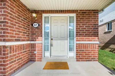 6035 Bidwell Trail 47, Mississauga, On L5v 3c9
