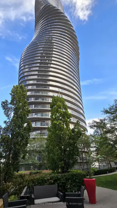 50 Absolute Avenue 1106, Mississauga, On L4z 0a8