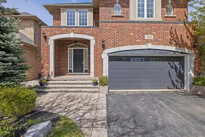 2317 Parkglen Avenue, Oakville, On L6m 4r3