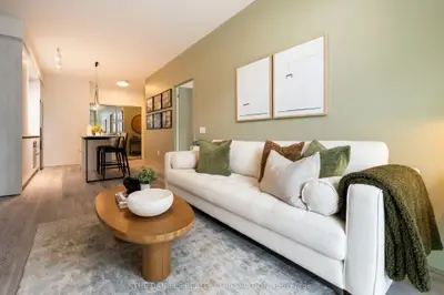 2485 Eglinton Avenue W 1308, Mississauga, On L5m 2t1