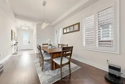 563 Beam Court, Milton, On L9e 1l4