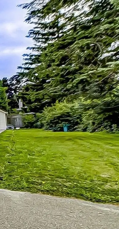 2232 Dixie Road, Mississauga, On L4y 1z4
