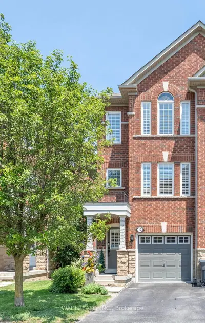 13 Rock Haven Lane, Brampton, On L6x 0h2